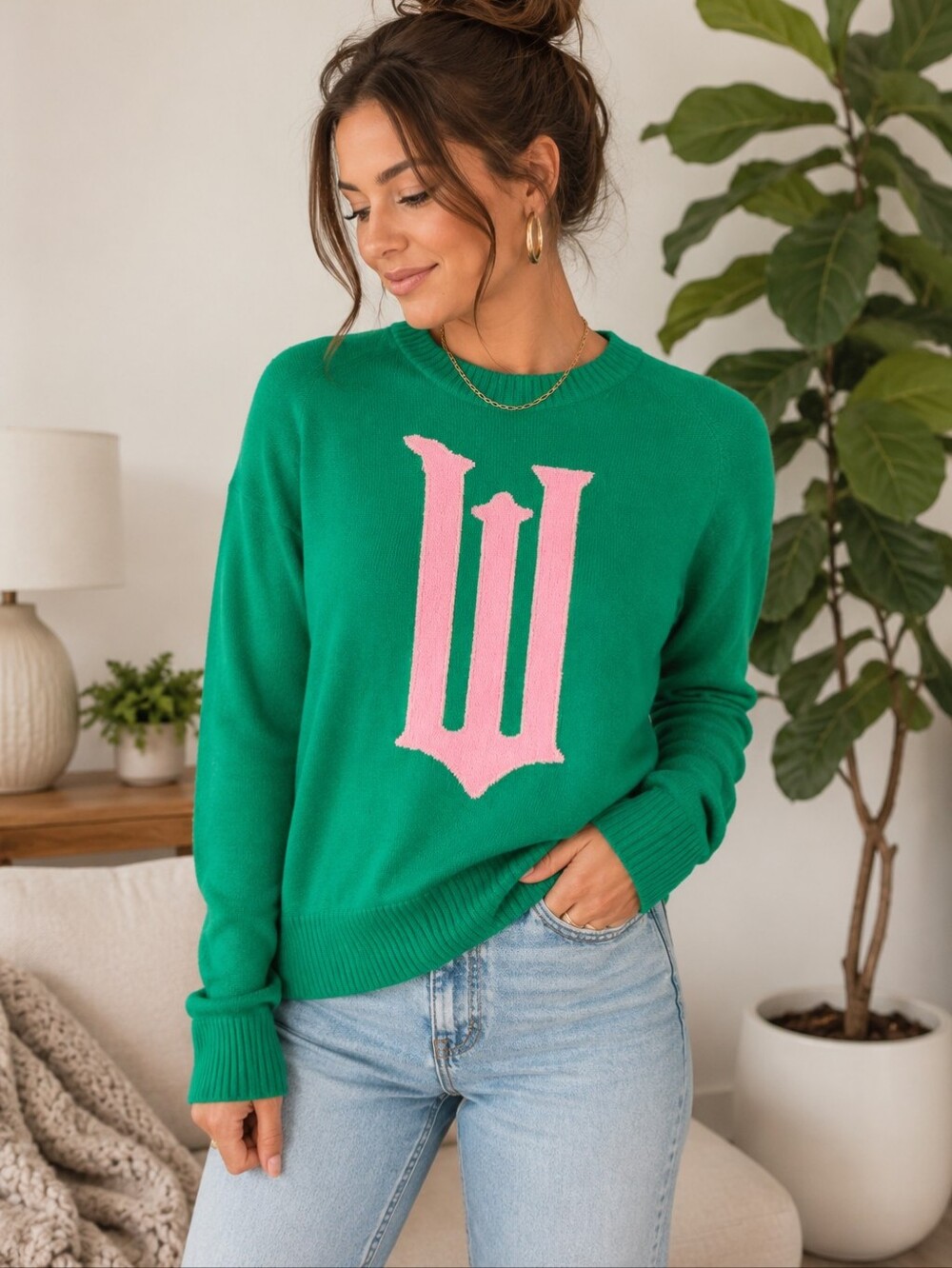 Wicked x Paul Tazewell Green & Pink Logo Sweater Women's Large Broadwaycore